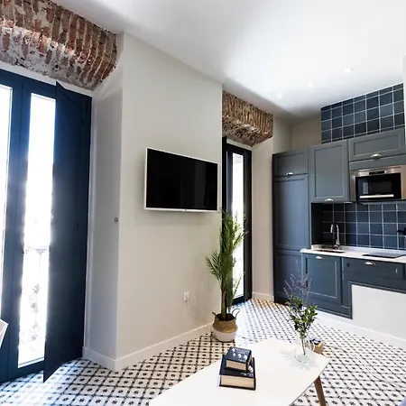 Apartment De Diseno Y Centricos En La Plaza Mayor - El Patio Trujillo