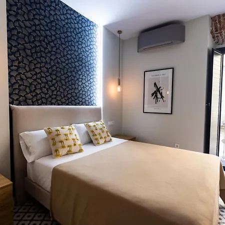 Apartamentos de diseño y céntricos en la Plaza Mayor - El Patio Trujillo