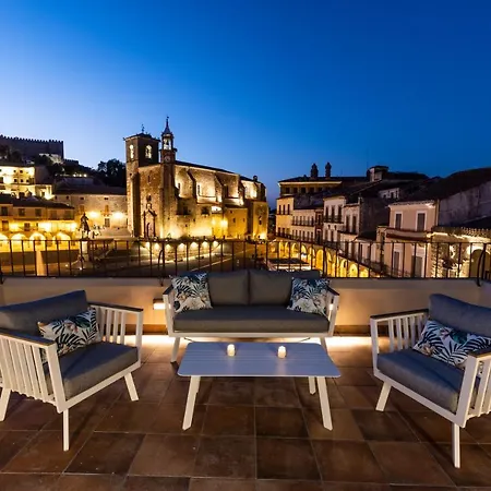 Apartamentos El Patio, Plaza Mayor Trujillo