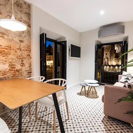 Apartament De Diseno Y Centricos En La Plaza Mayor - El Patio *