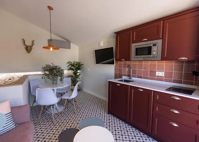 Apartamentos El Patio, Plaza Mayor Trujillo Trujillo