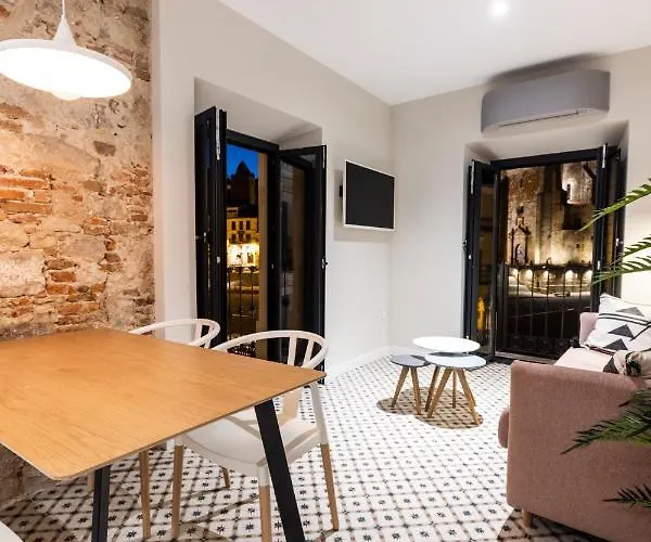 Apartamento De Diseno Y Centricos En La Plaza Mayor - El Patio *