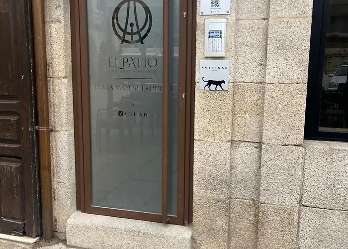 Apartamentos de diseño y céntricos en la Plaza Mayor - El Patio